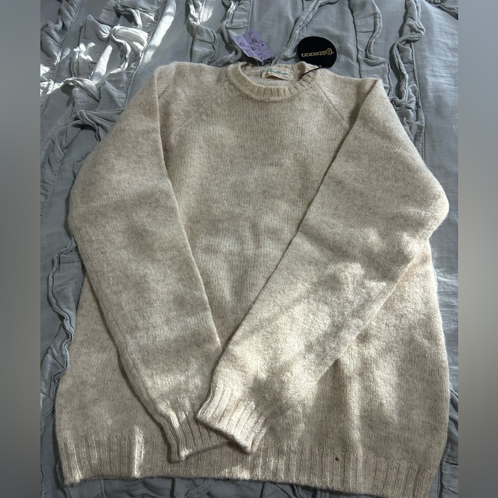100% Shetland wool vintage sweater NWT. Tailteann made in Ireland